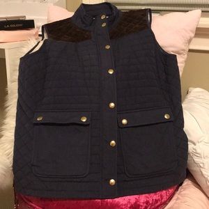 🌸OFFERS?🌸 Vineyard Vines Vest